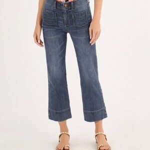 NWT CAbi Blue Cropped Ankle Jeans with Wide-Leg Silhouette